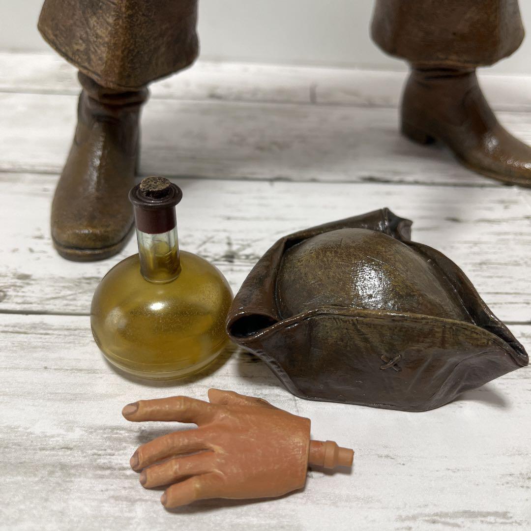 パイレーツオブカリビアン(ジャク・スパロウ)ビックフィギュア