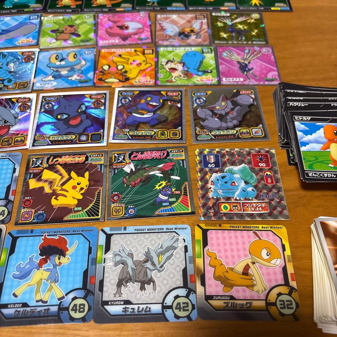 ポケモン　シール烈伝　まとめ　技シール　全国図鑑pro ピカチュウ　リザードン