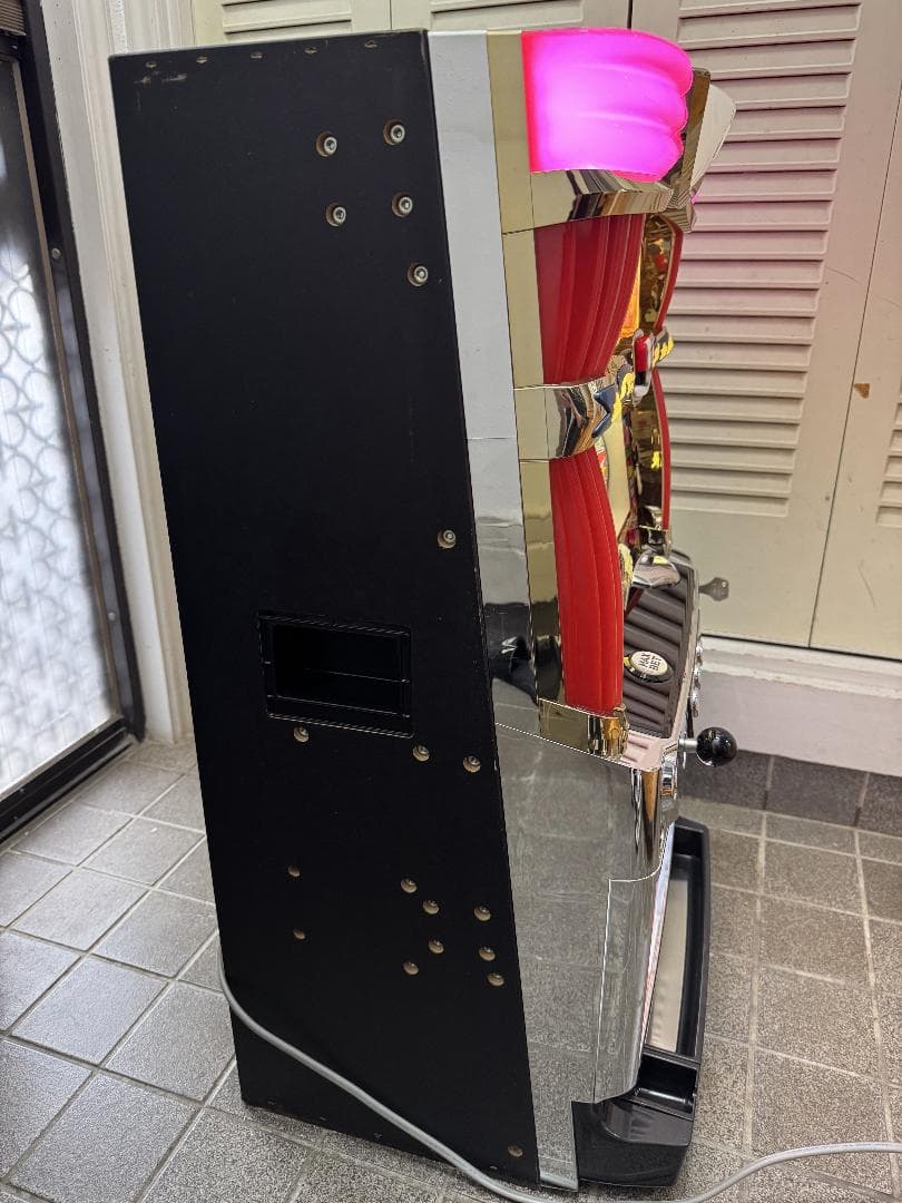 ご自宅まで送料無料‼️】マイジャグラー4 北電子 5号機