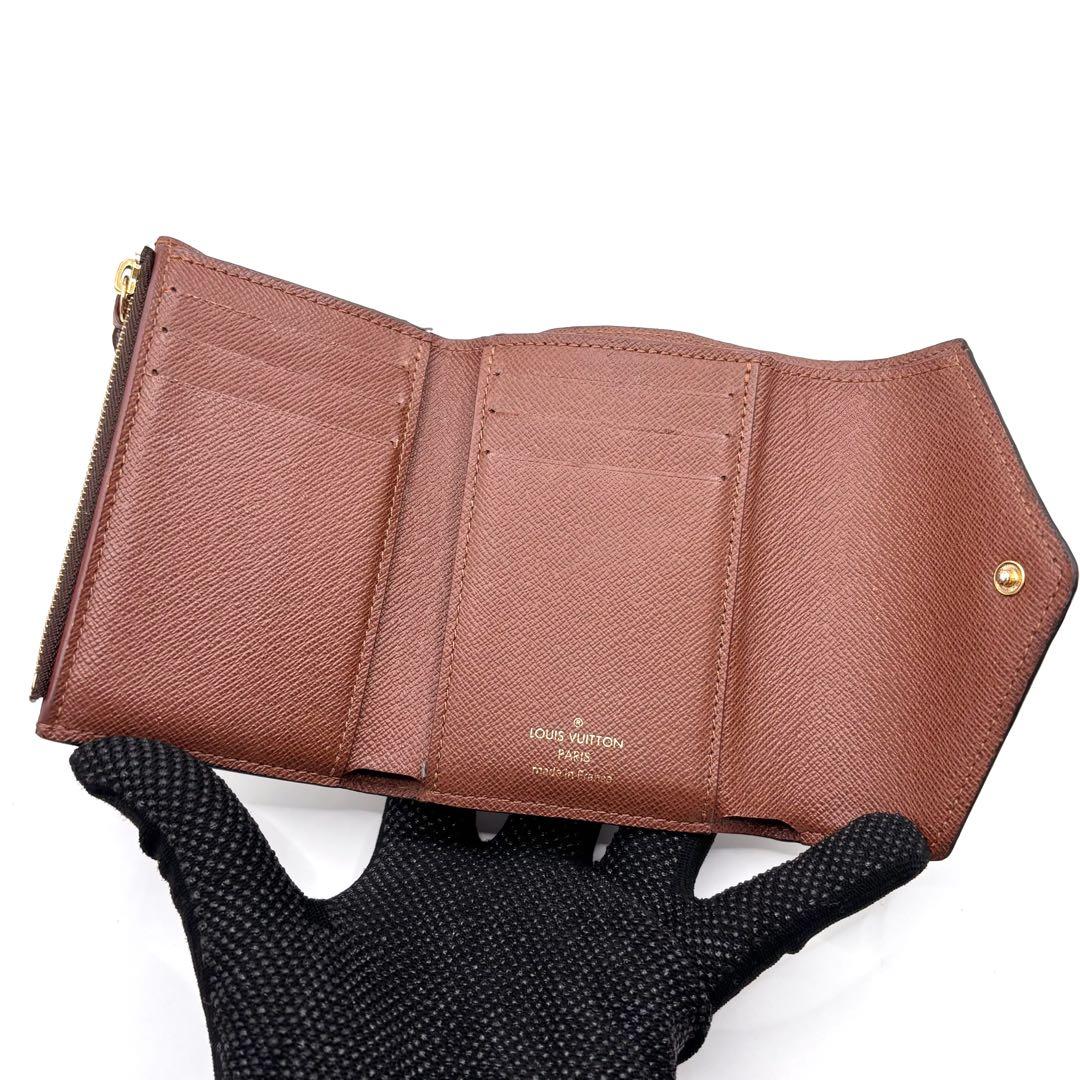 ルイヴィトン モノグラム ポルトフォイユ ヴィクトリーヌ 三つ折り