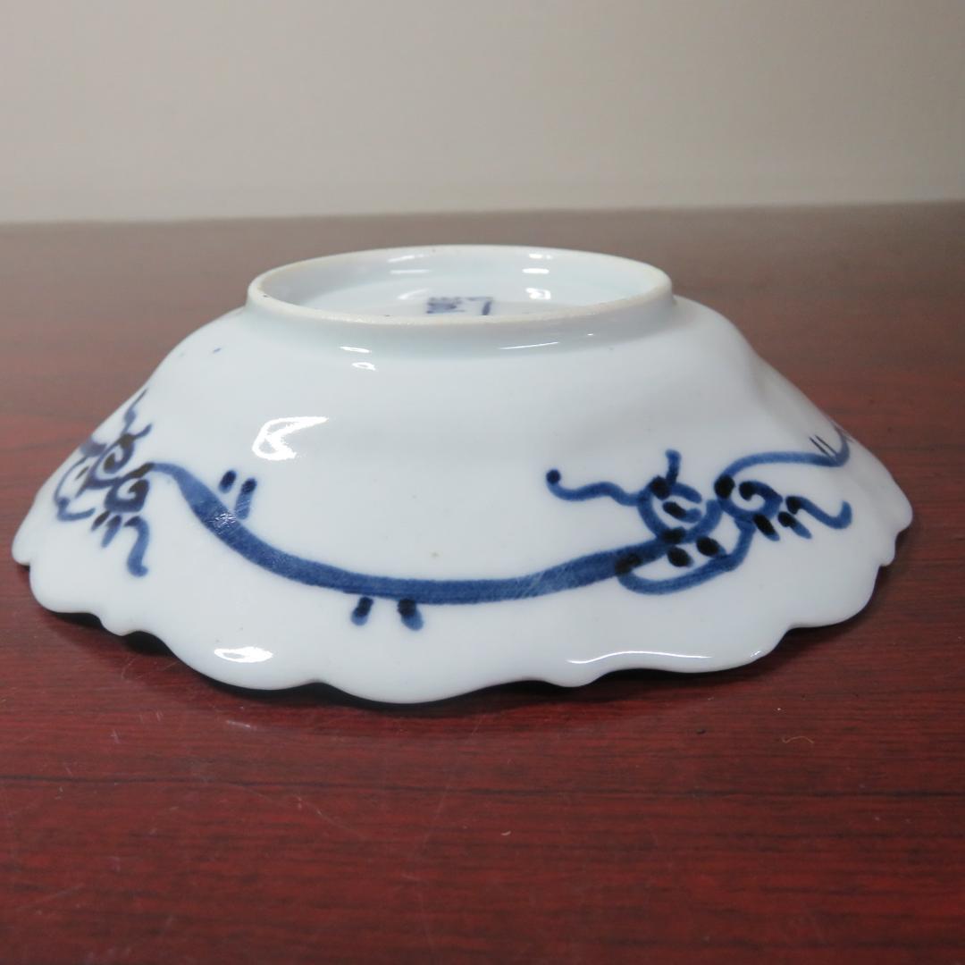 染付 小皿 5枚 美品 山水 江戸 歪み 幾何学 唐草 銘 - メルカリ