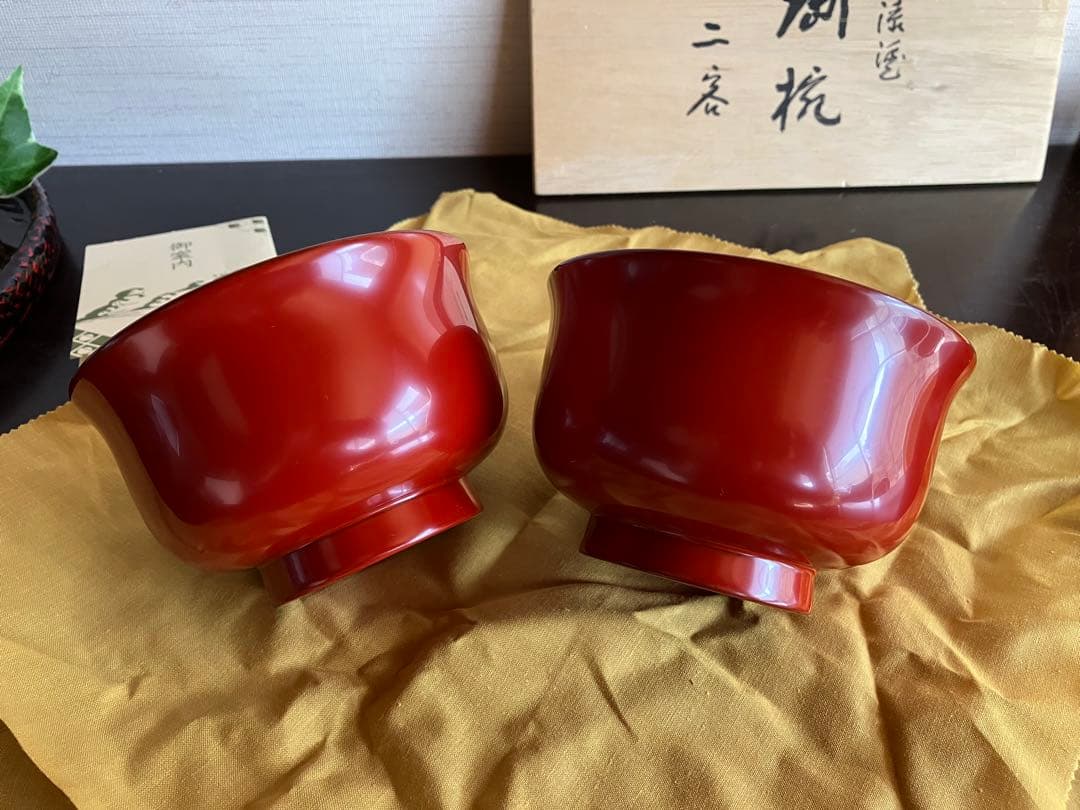 ＊ジャスミンさま専用＊　　　　　　　輪島塗　御椀　お椀　２客　本漆塗　（赤２客）