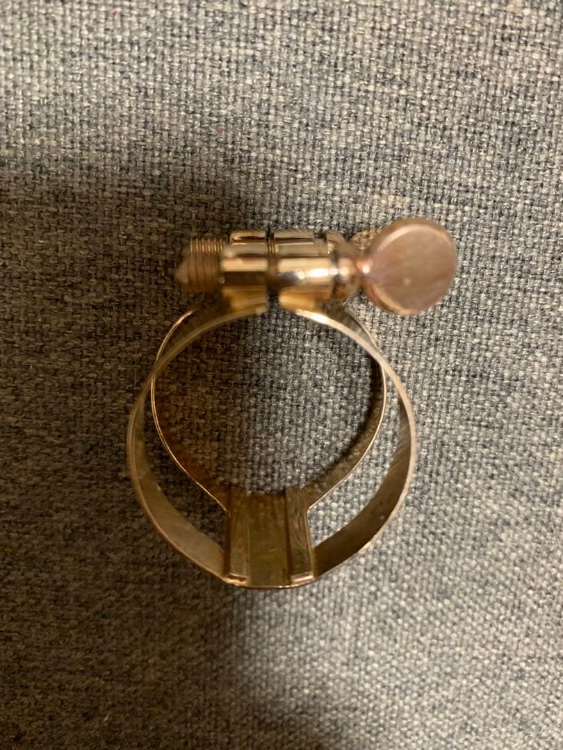 【美品】テナーサックスリガチャー（ダニエルボナード）逆締ピンクゴールドM0064