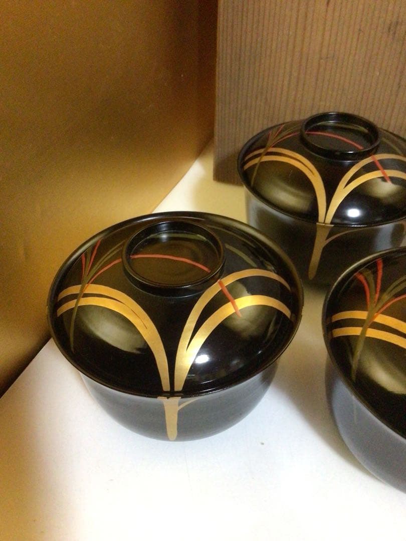 可愛い形のお椀５客セット 共箱付き