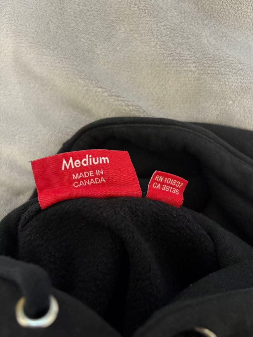 Supreme シュプリーム　モーションロゴ　パーカー　スウェット　Mサイズ