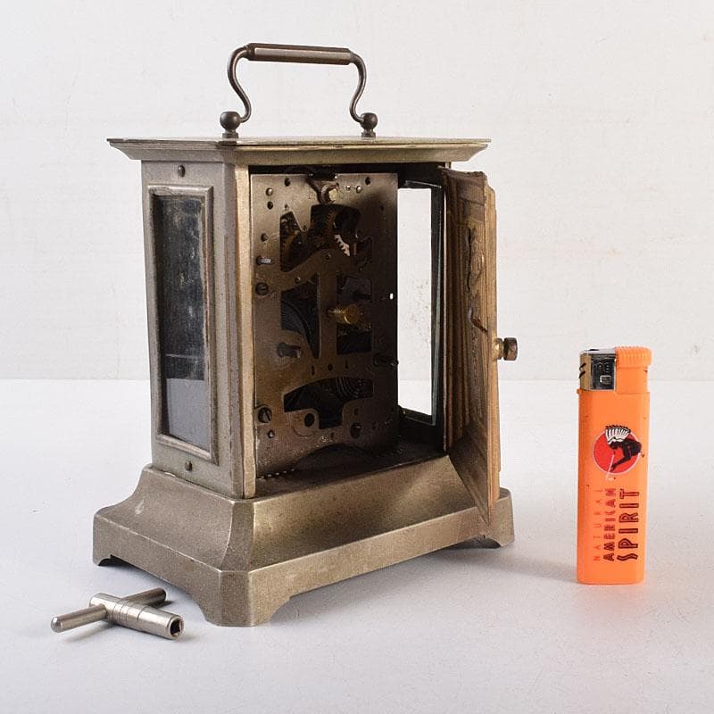 アンティーク 昭和レトロ 謙信洋行 置時計 ゼンマイ式 ジャンク品 VR8849