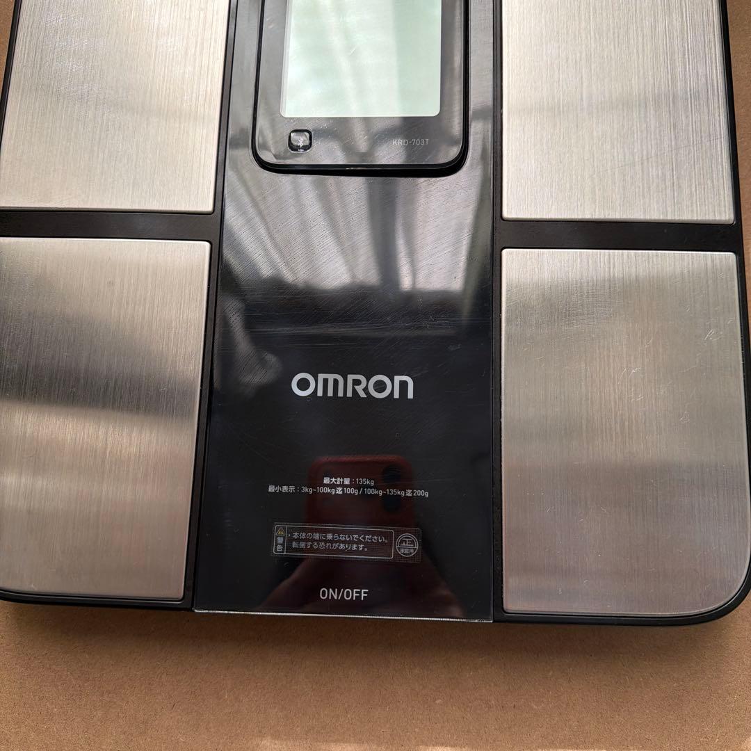 オムロン 体重 体組成計 カラダスキャン ブラック KRD-703T - メルカリ