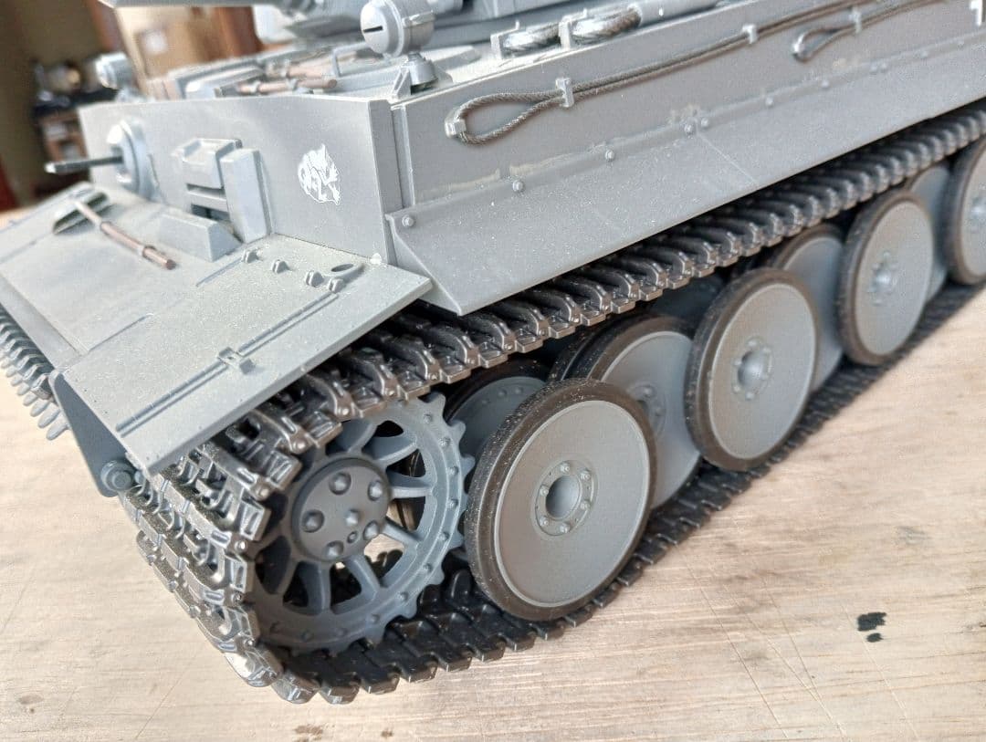 タミヤ 1/16 RC ドイツ重戦車 タイガーI 初期生産型 組み立て済完成品