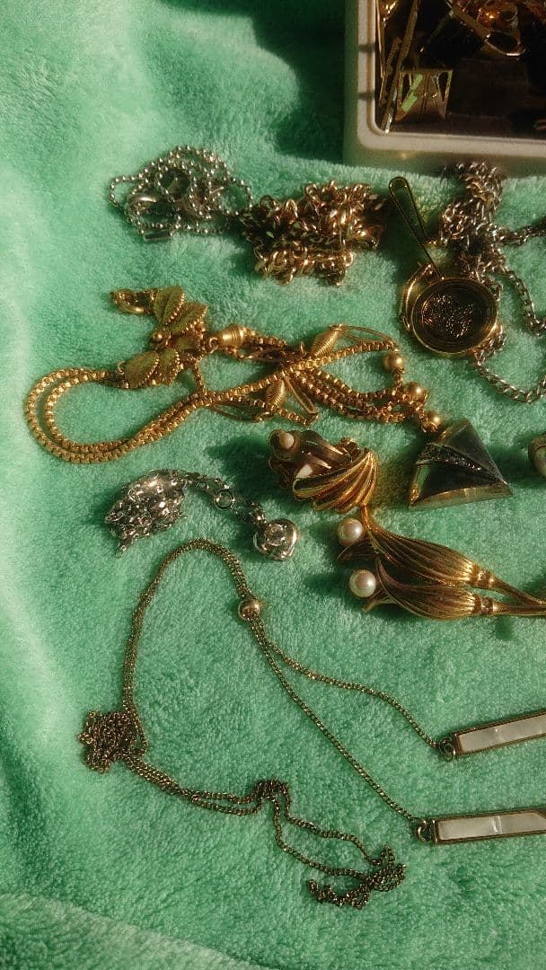 遺品整理の為のアクセサリーその他まとめて！