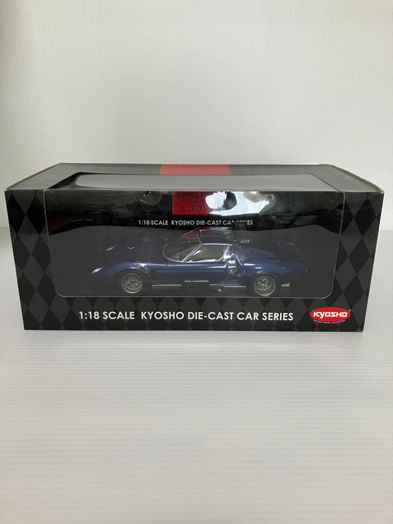 京商 1/18 ランボルギーニ・イオタ(ネイビー)