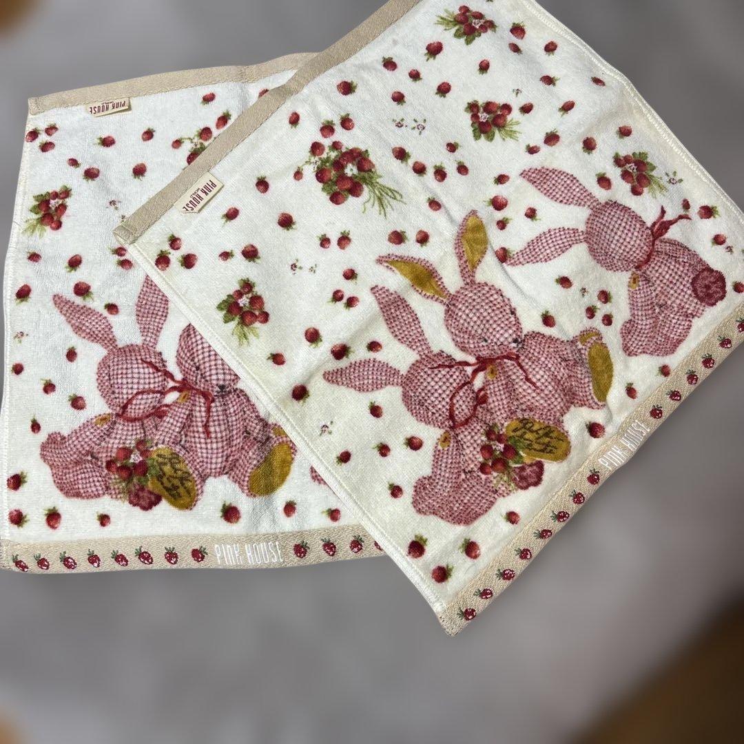 PINK HOUSE うさぎといちご タオルハンカチ 2枚セット - メルカリ