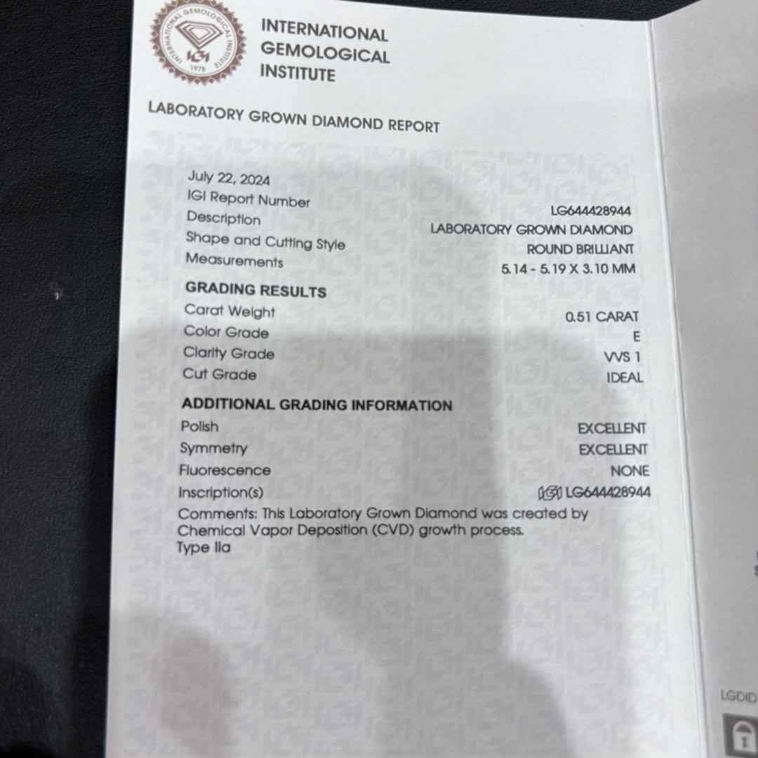 ♪ラボグロウンダイヤモンド　0.51ct Eカラー　VVS1 IGI鑑定書