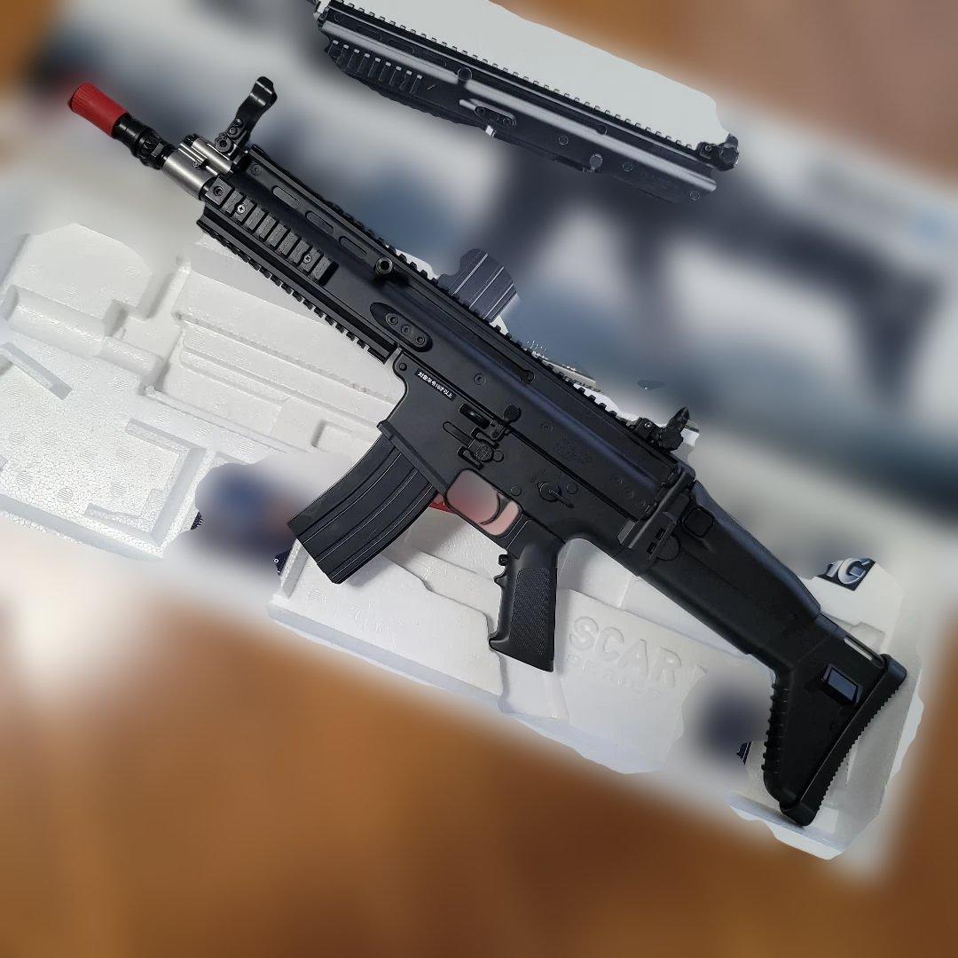 マルイ電動ガン ボーイズ スカーライトCQC、M4A1