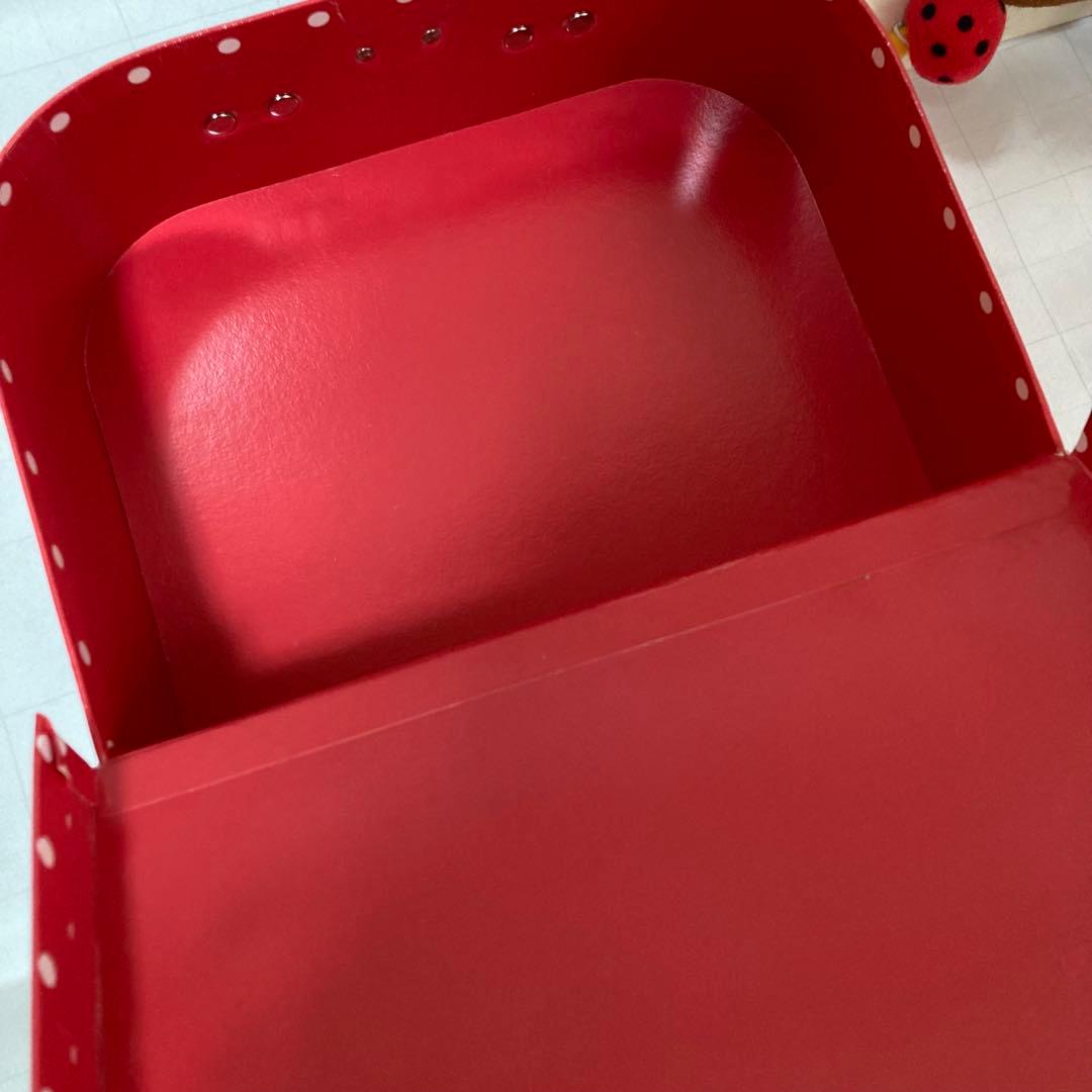 ハローキティ 赤ずきん ぬいぐるみ マスコット ケース付き