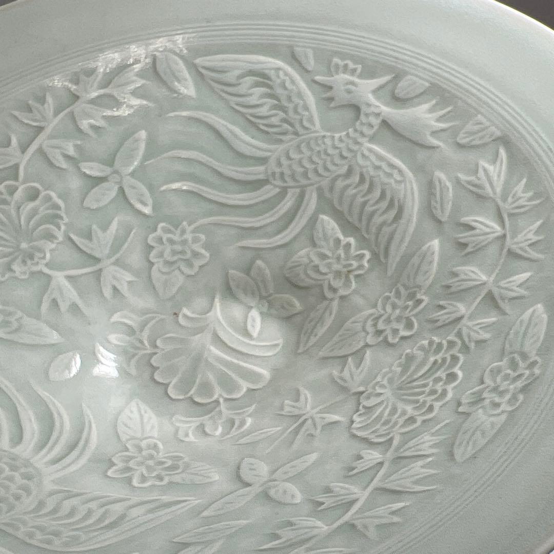 中国清朝時代　陽刻鳳凰文影青鉢　木箱　20.2㎝　東Y7-0702⭐︎2Fトコエサ