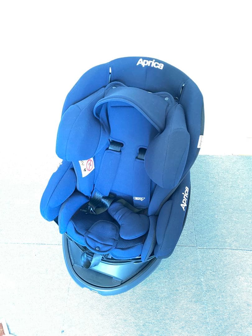 ネイビー】Combi コンビクルムーヴスマート isofix エッグショック