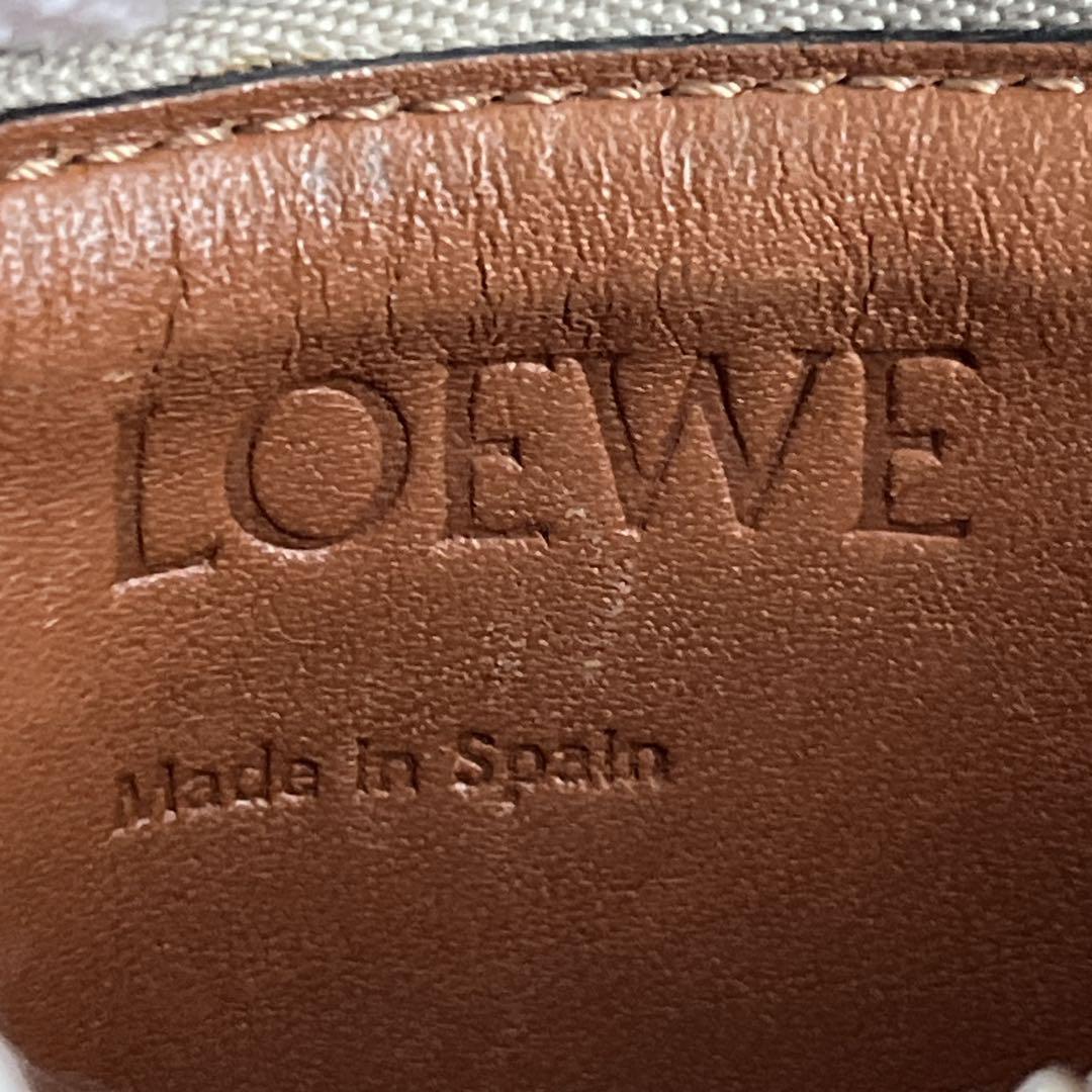 ロエベ　フラグメントケース　アナグラム　ケース　カードケース　レザー　刻印