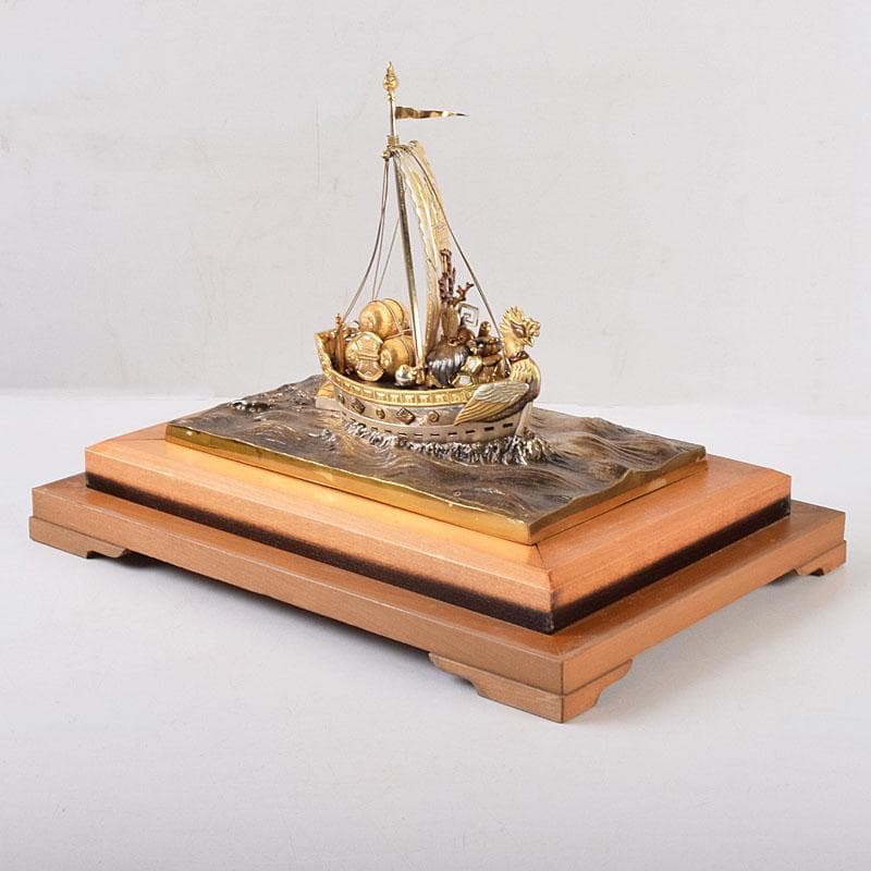 豊秀作　銀製　宝船　置物　ガラスケース　D　R9193B