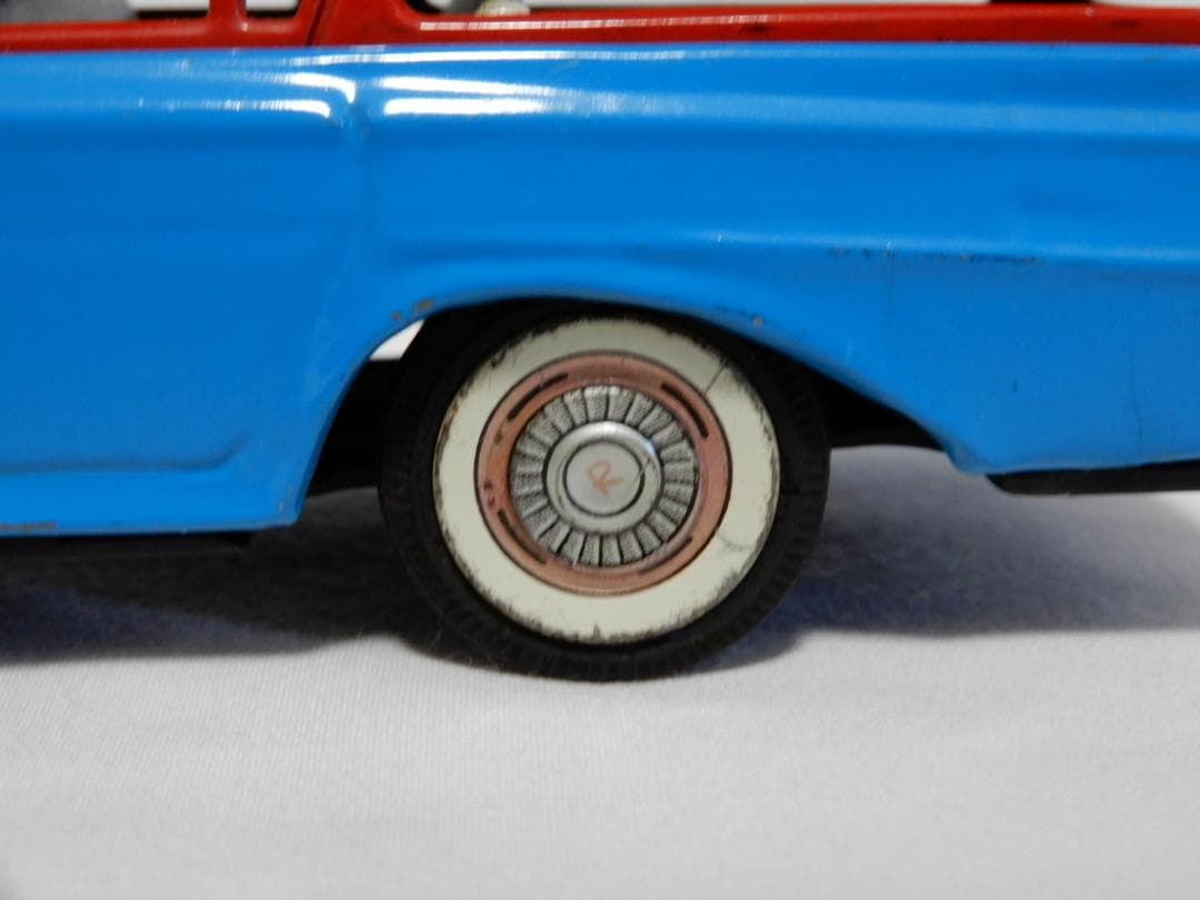 昭和レトロ　RAMBLER　ステーションワゴン　ブリキのおもちゃ　日本製　当時物