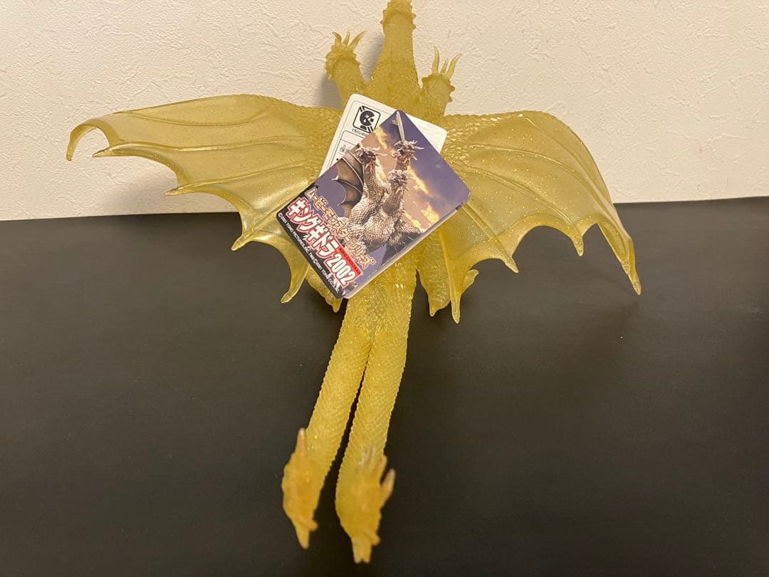 タグ付き　2002 劇場限定版　ゴジラ・モスラ・キングギドラ大怪獣総攻撃　ソフビ