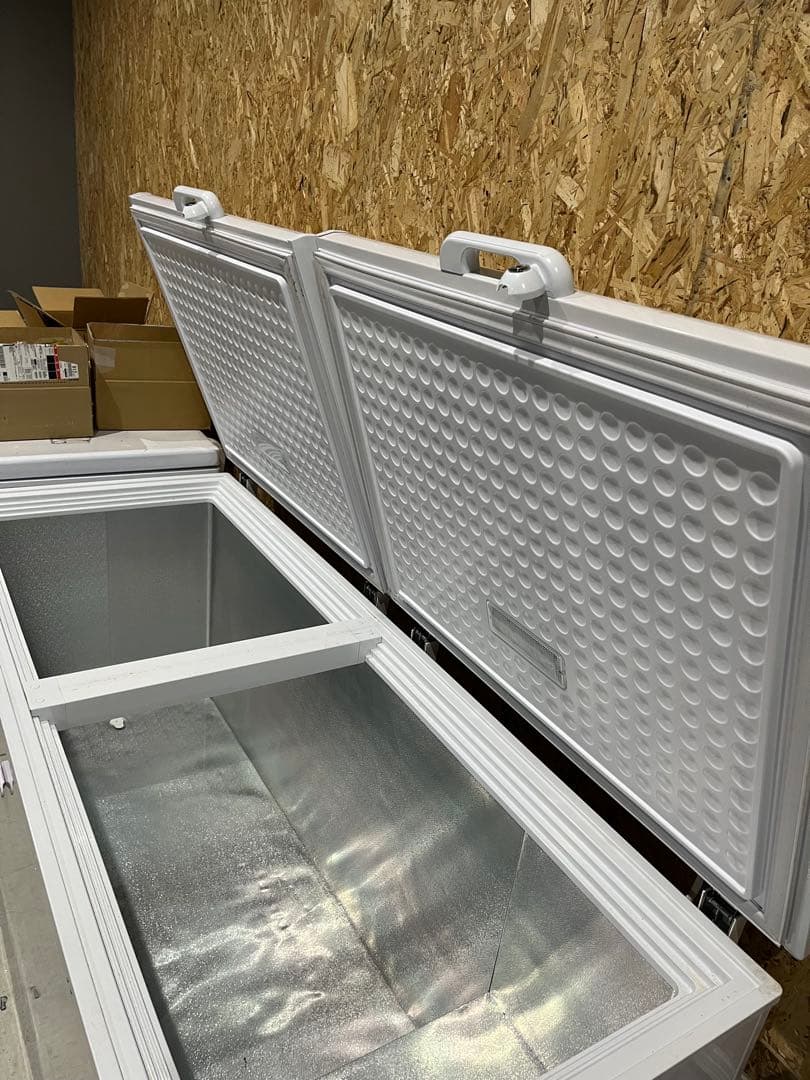 2024年製 レマコム 冷凍ストッカー 577ℓ