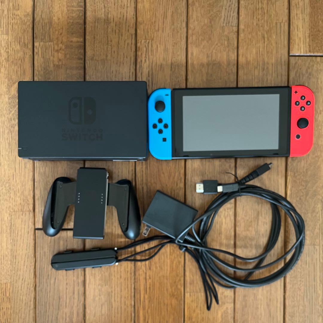 22年7月購入　Nintendo Switch 本体