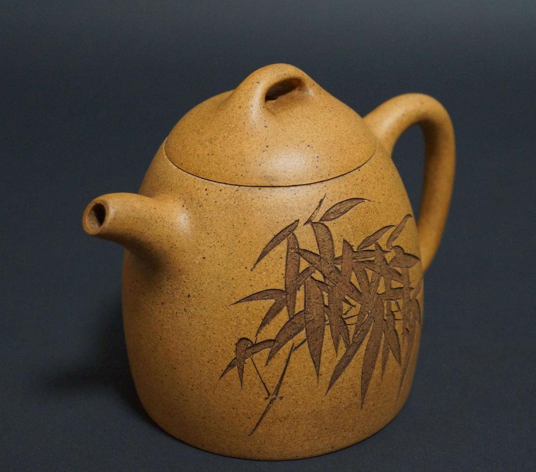 清 名家 「石林何氏」款 何心舟作 細工彫り『竹漢詩文』 造形紫砂壺 秦