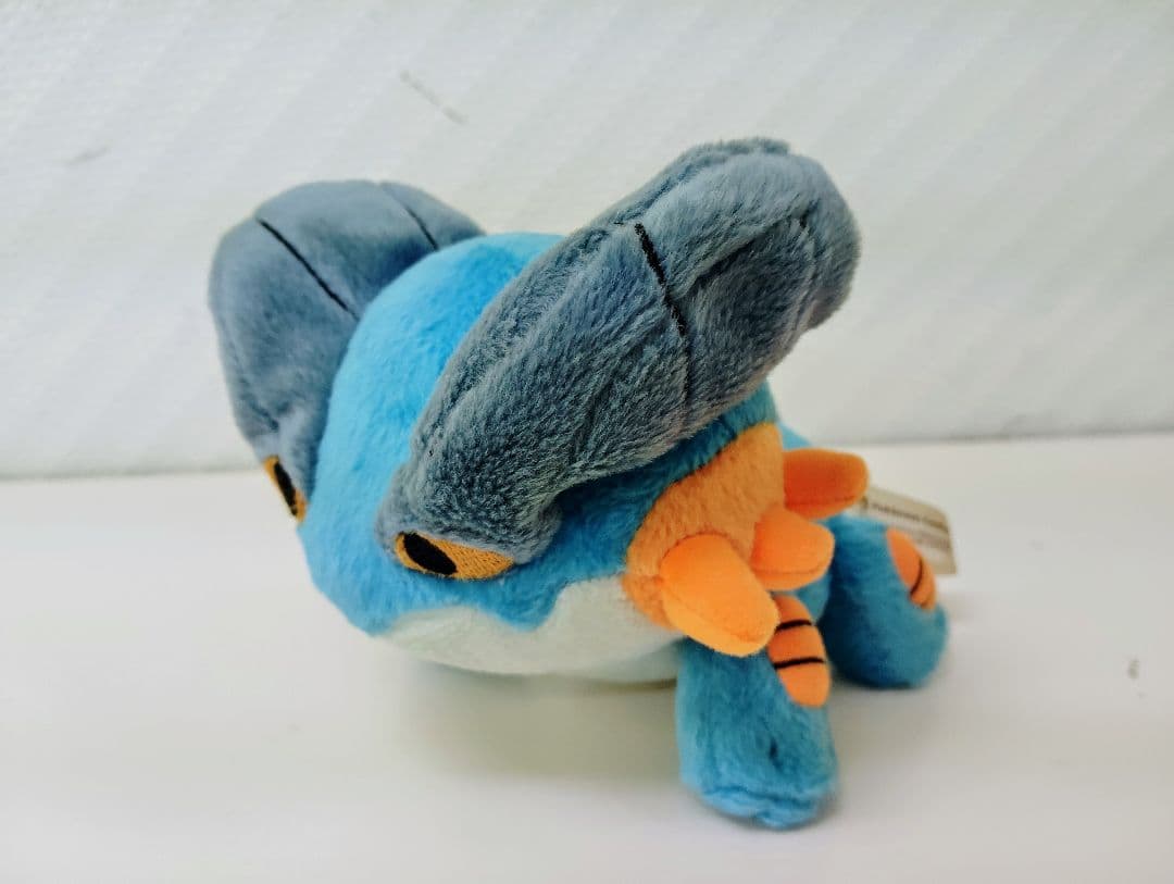 雪*島様 ポケモンセンター限定 ポケドール ポケモン　ラグラージ　ぬいぐるみ