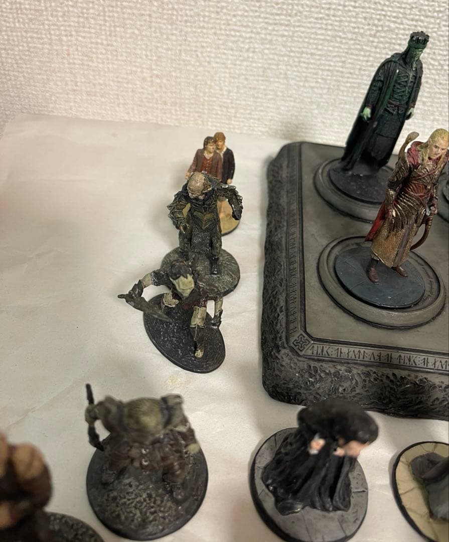 ロードオブザリング　メタル　ミニフィギュア 【重さ5kg】