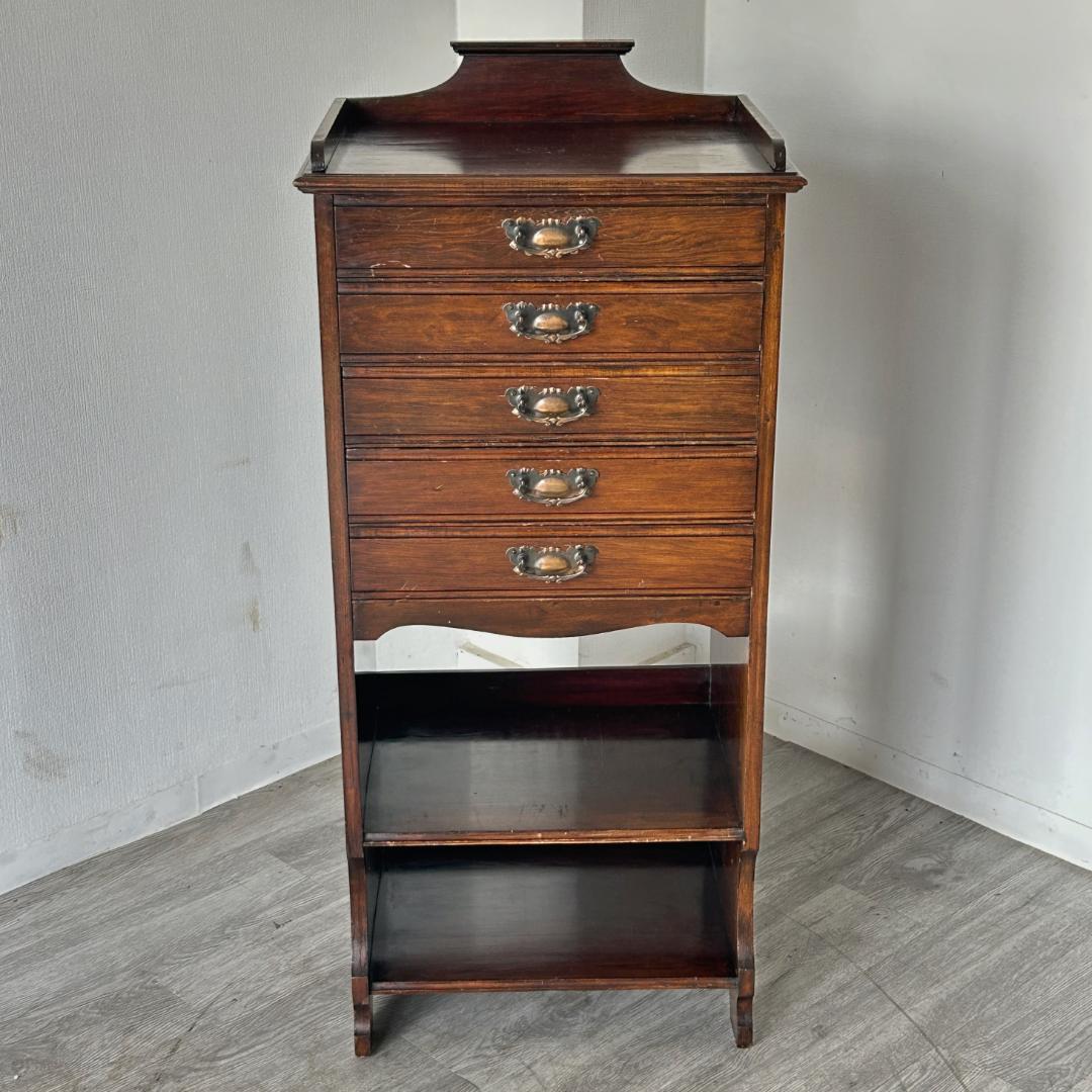 端正なフォルム♪ 英国 アンティーク ライティングビューロー ツイスト