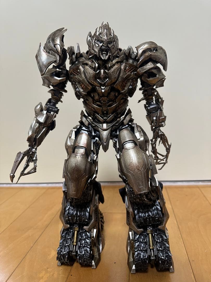 threezero dlx メガトロン　トランスフォーマー
