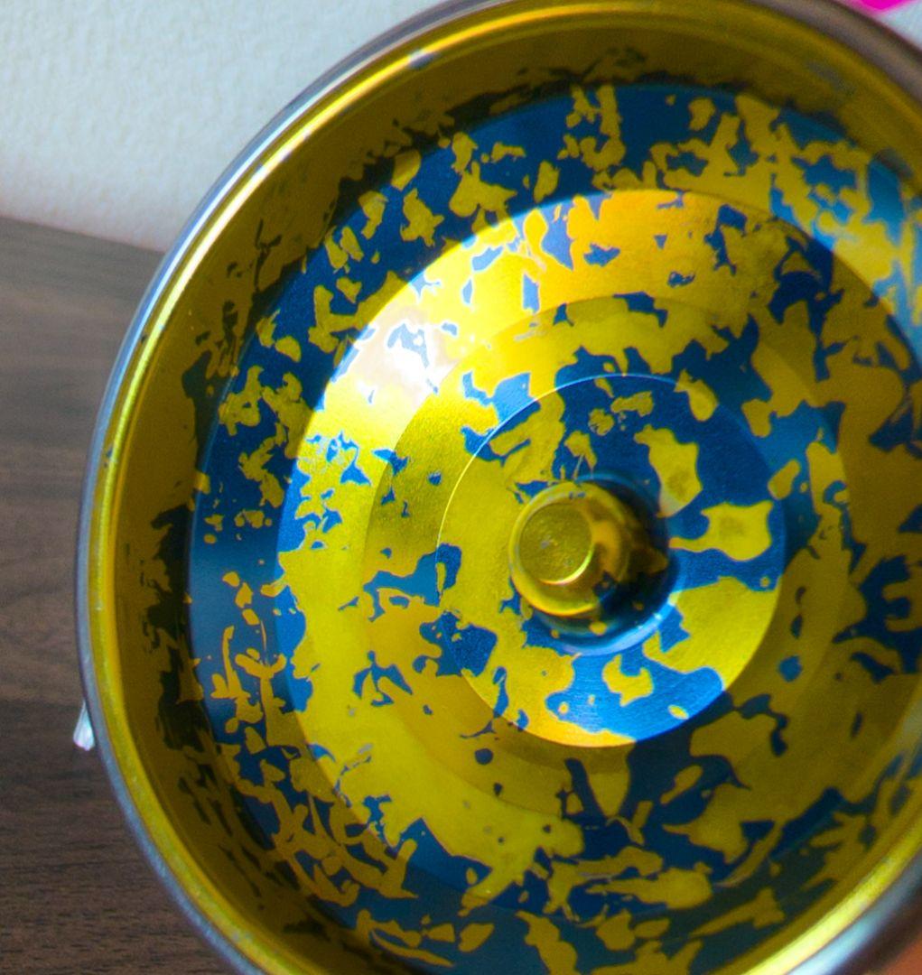 ターニングポイント　アヌビス　スプラッシュイエロー