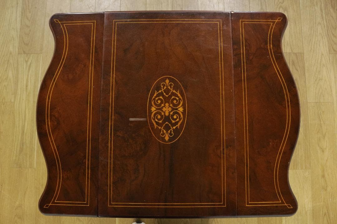 イタリア☆クラシック☆バタフライテーブル☆キャスター付き☆