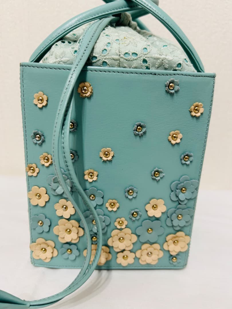 最終値下げ　TOCCA　フラワーハンドバッグ