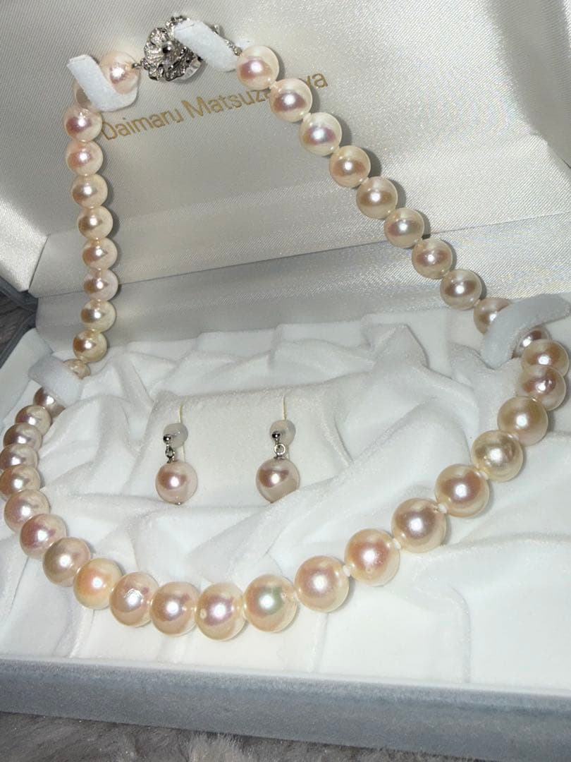 《未使用》大丸松坂屋9-9. 5mm大玉アコヤ真珠　ネックレス&ピアス