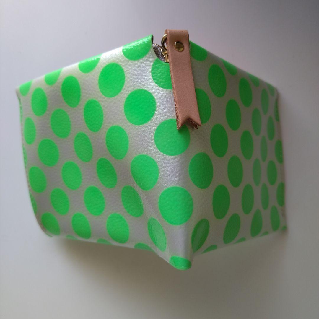 carmine カラフルドット２つ折り財布