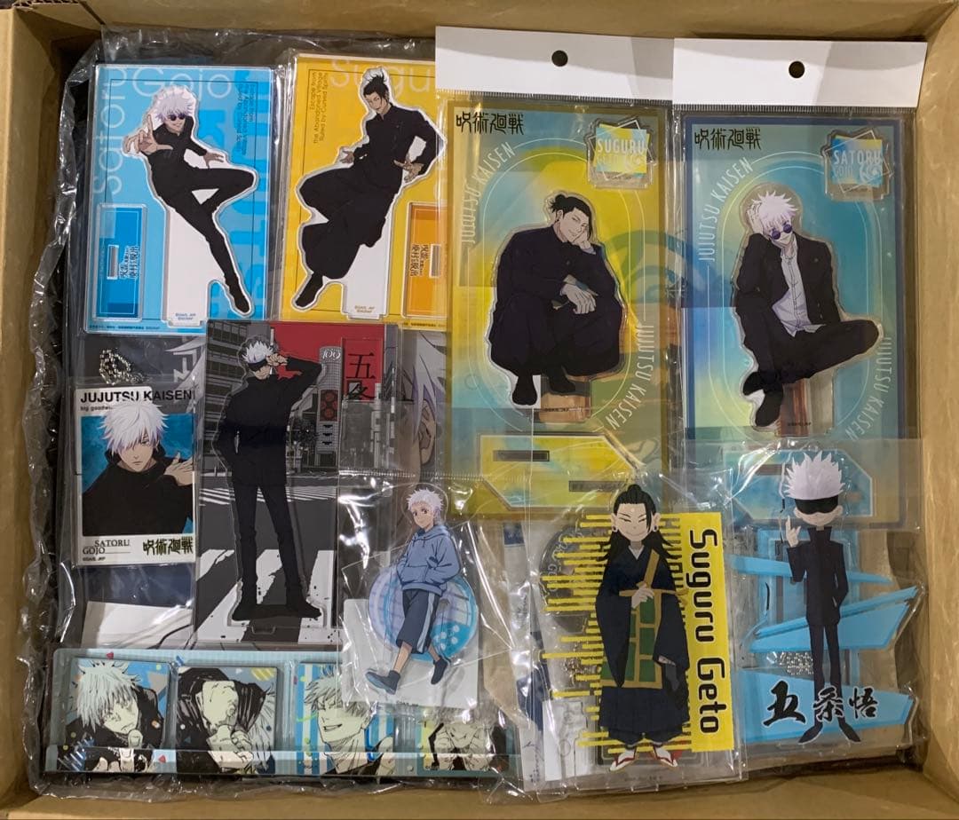☆呪術廻戦 グッズまとめ売り 缶バッジ アクリルスタンド フィギュア 他