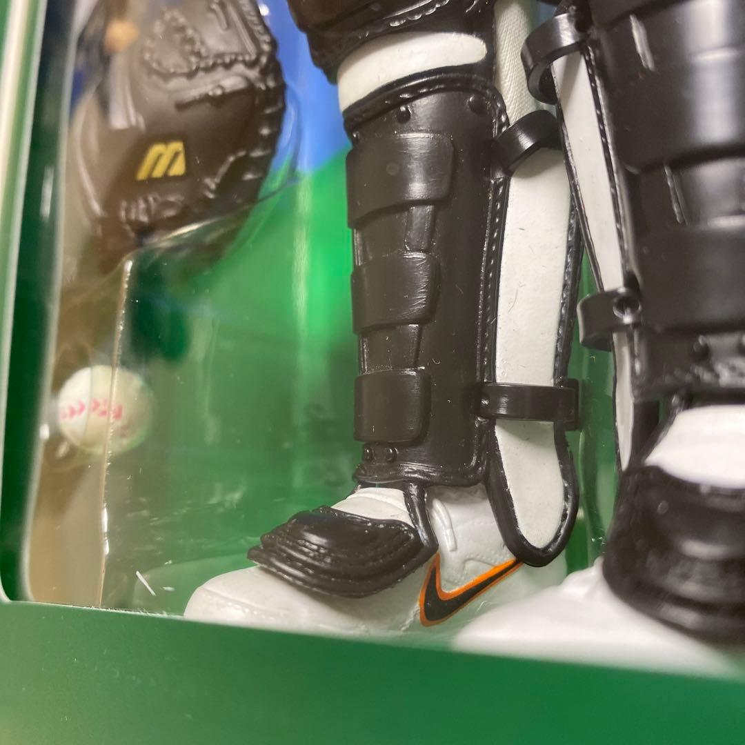 城島健司 1999 フィギュア 1000体 限定版 WCBF - メルカリ