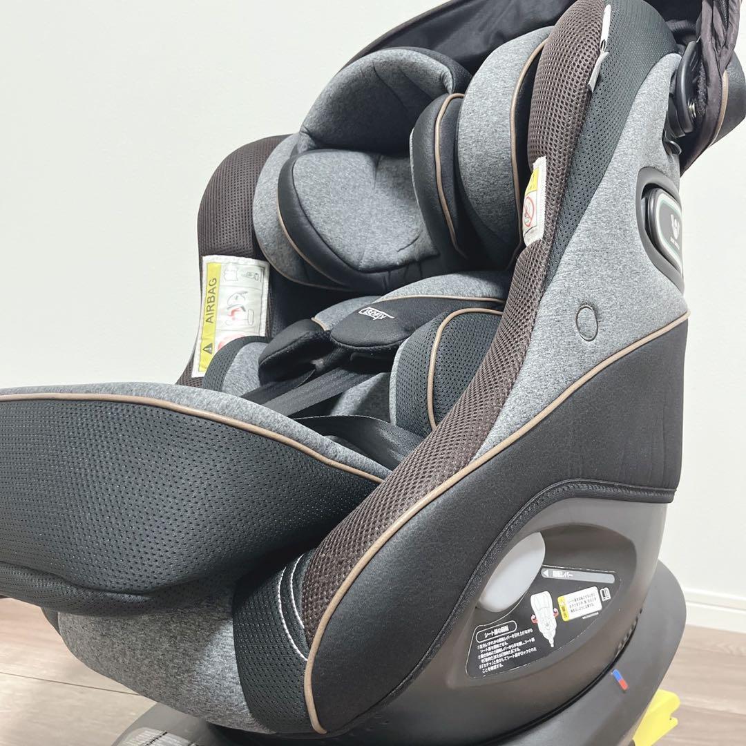 【美品】 Aprica クルリラ プロテクト　チャイルドシート　R129