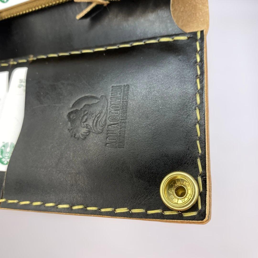 週末限定セール 折らずお札収納 茶芯 丘染めブラックの無骨トラッカーウォレット