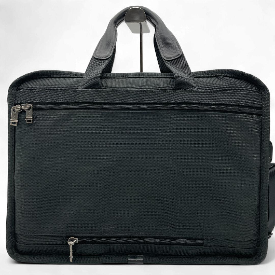 良品 TUMI ビジネスバッグ ナイロン ブラック エクスパンダブル