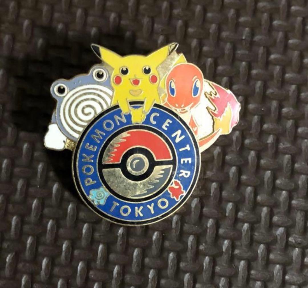 xiu　ポケモンセンター　ピンバッジ