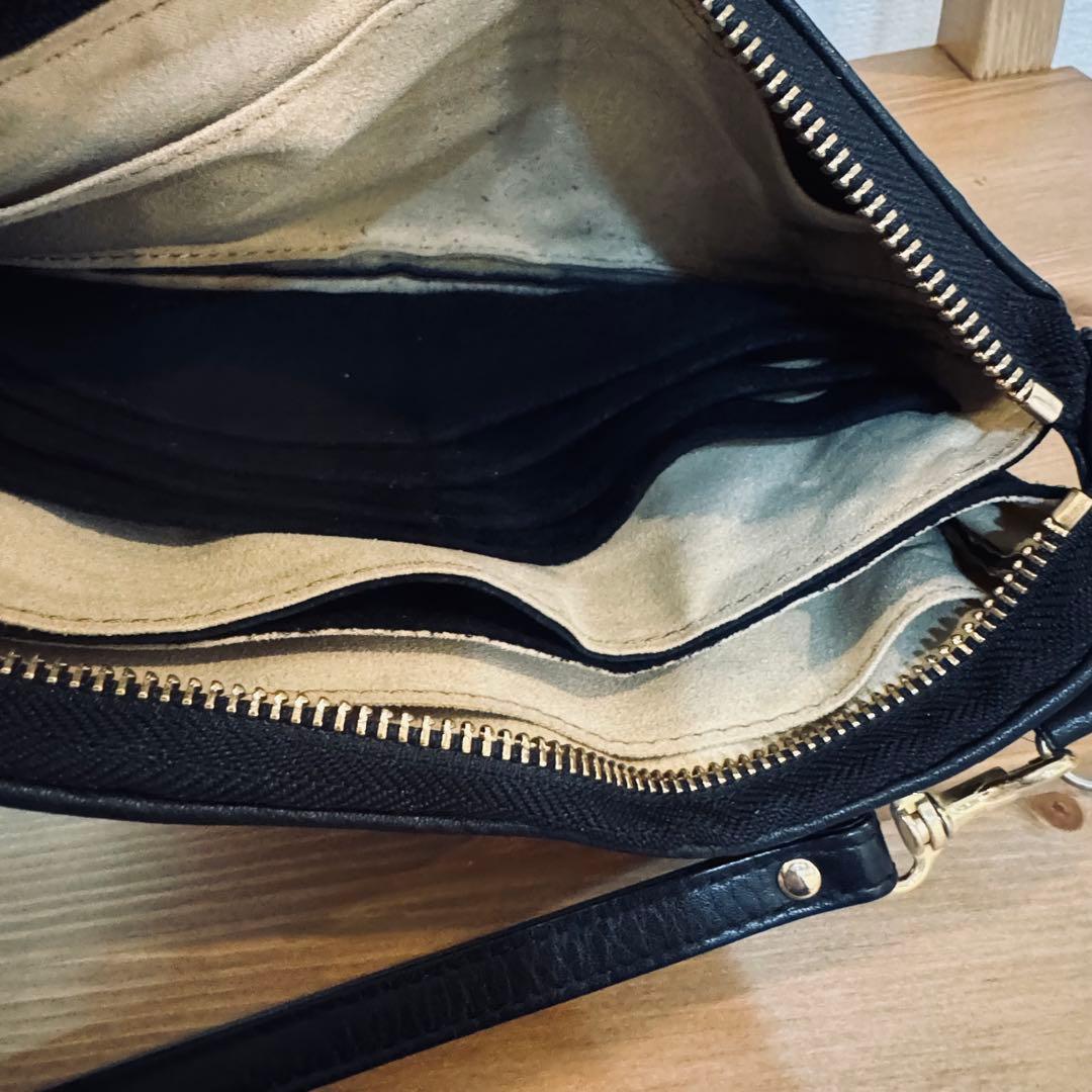 【極美品】ATAO ブーブー キルティング ショルダーバッグ ブラック