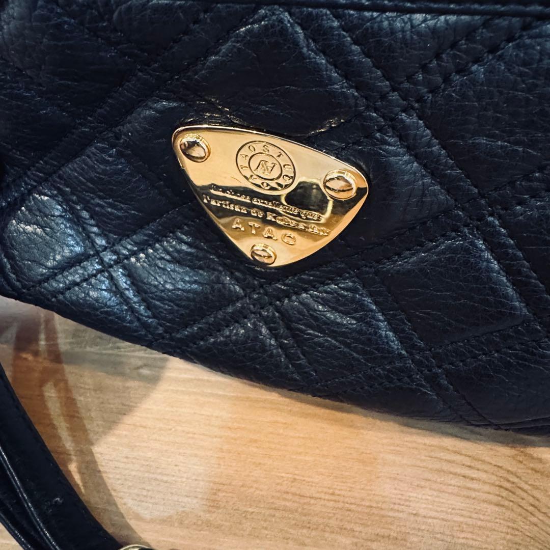 【極美品】ATAO ブーブー キルティング ショルダーバッグ ブラック