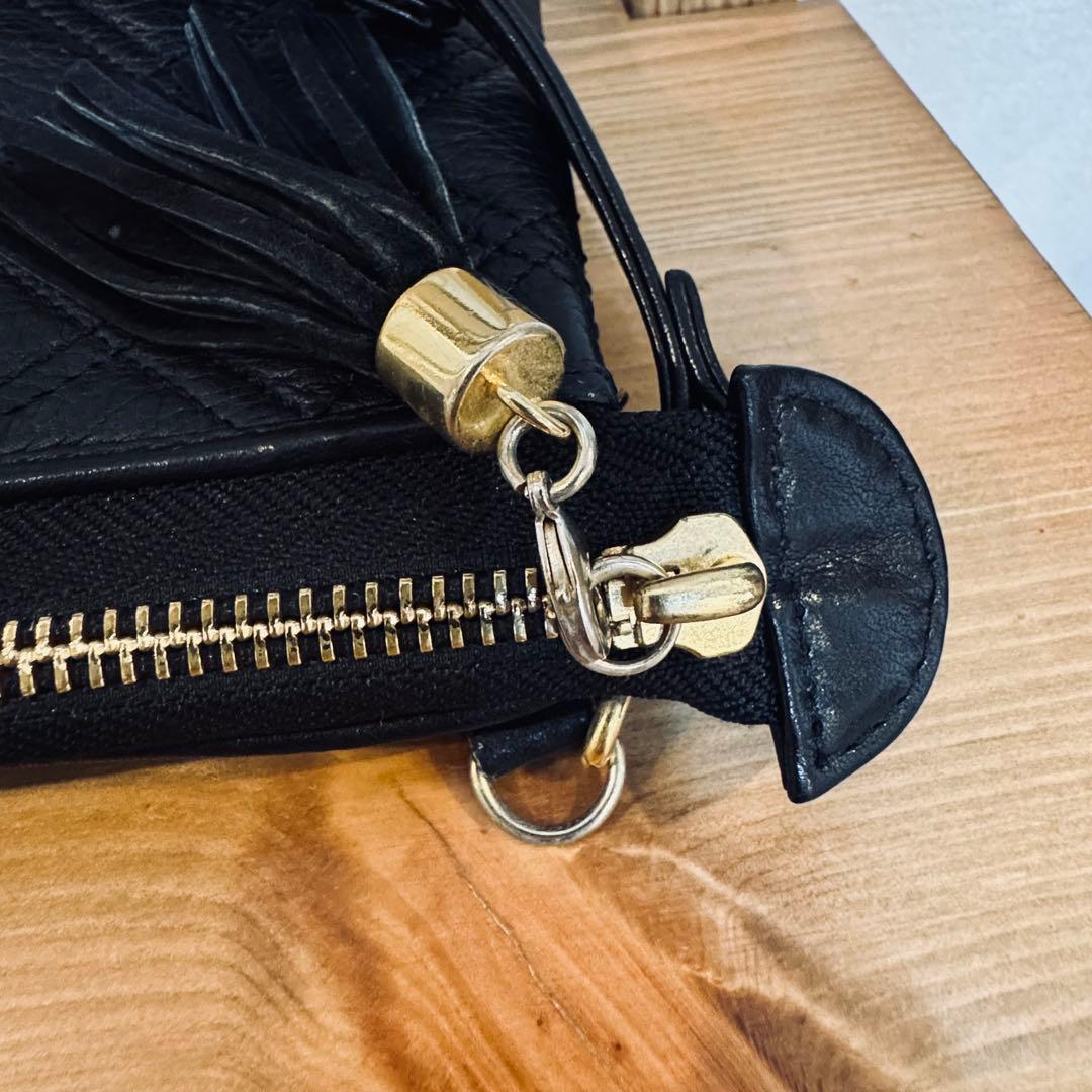 【極美品】ATAO ブーブー キルティング ショルダーバッグ ブラック