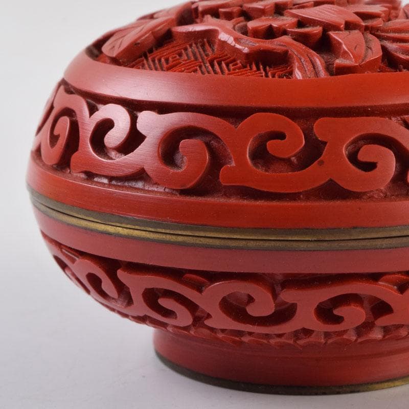 中国　剔紅　堆朱　花草文　香合　時代箱付　V　9085