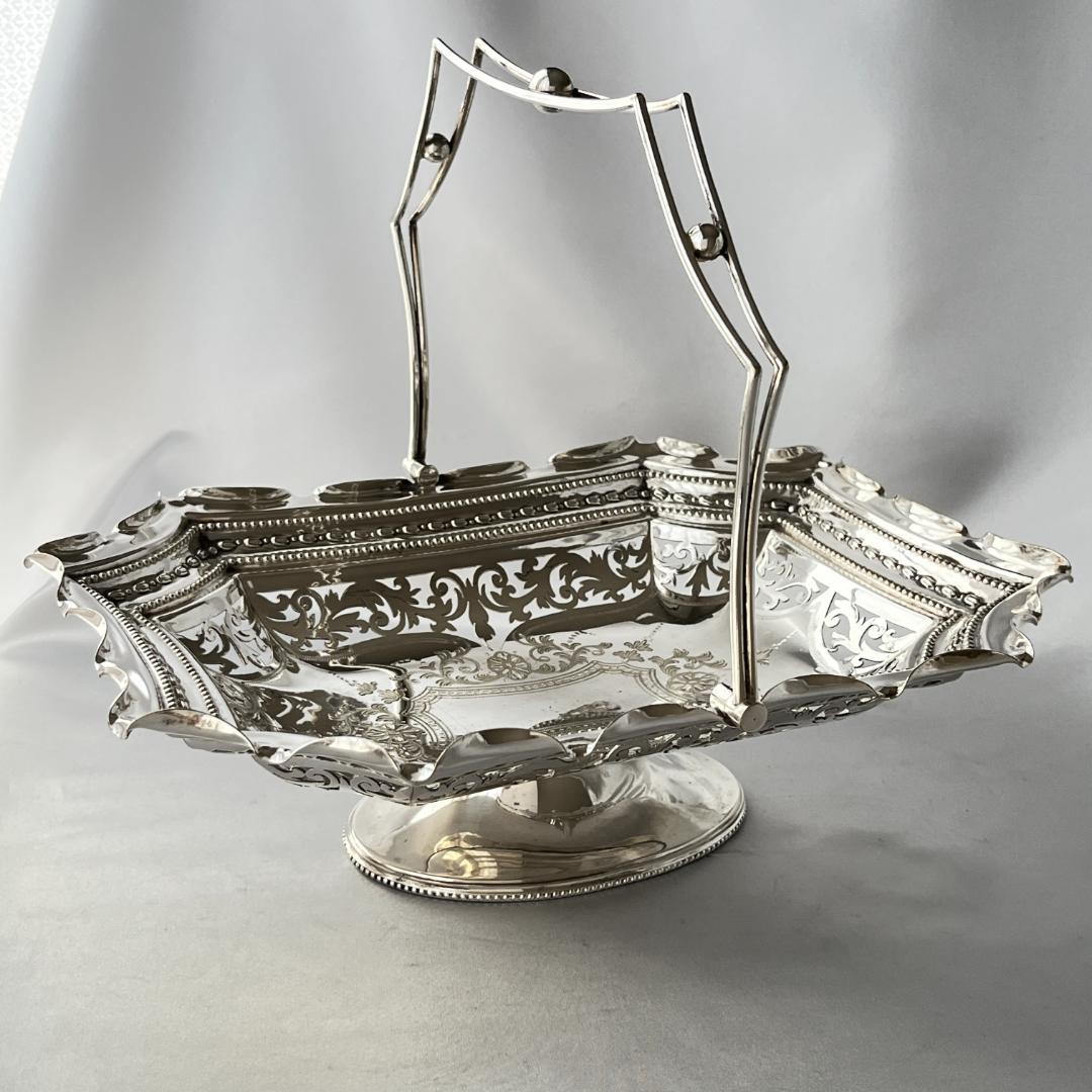 【Cooper Brothers】 ビクトリアンのフルーツスタンド