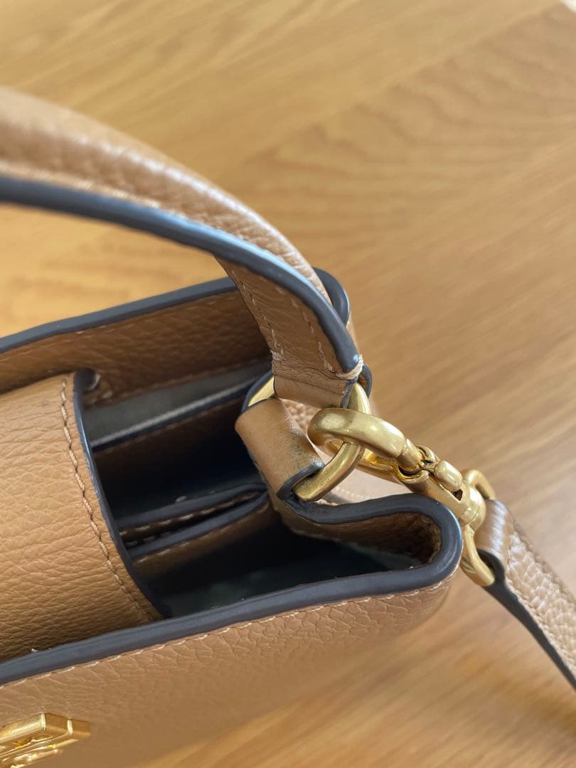 Tory Burch トリーバーチ ショルダーバッグ