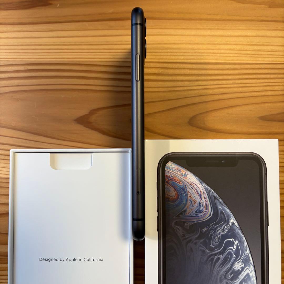 Apple iPhone 11 ブラック 本体 128gb