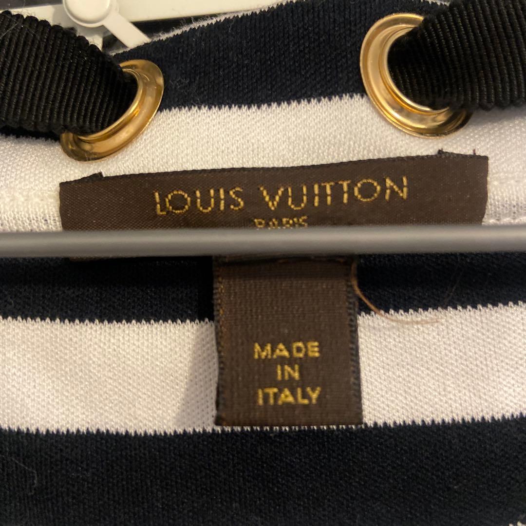 LOUIS VUITTON ボーダー　タンクトップ